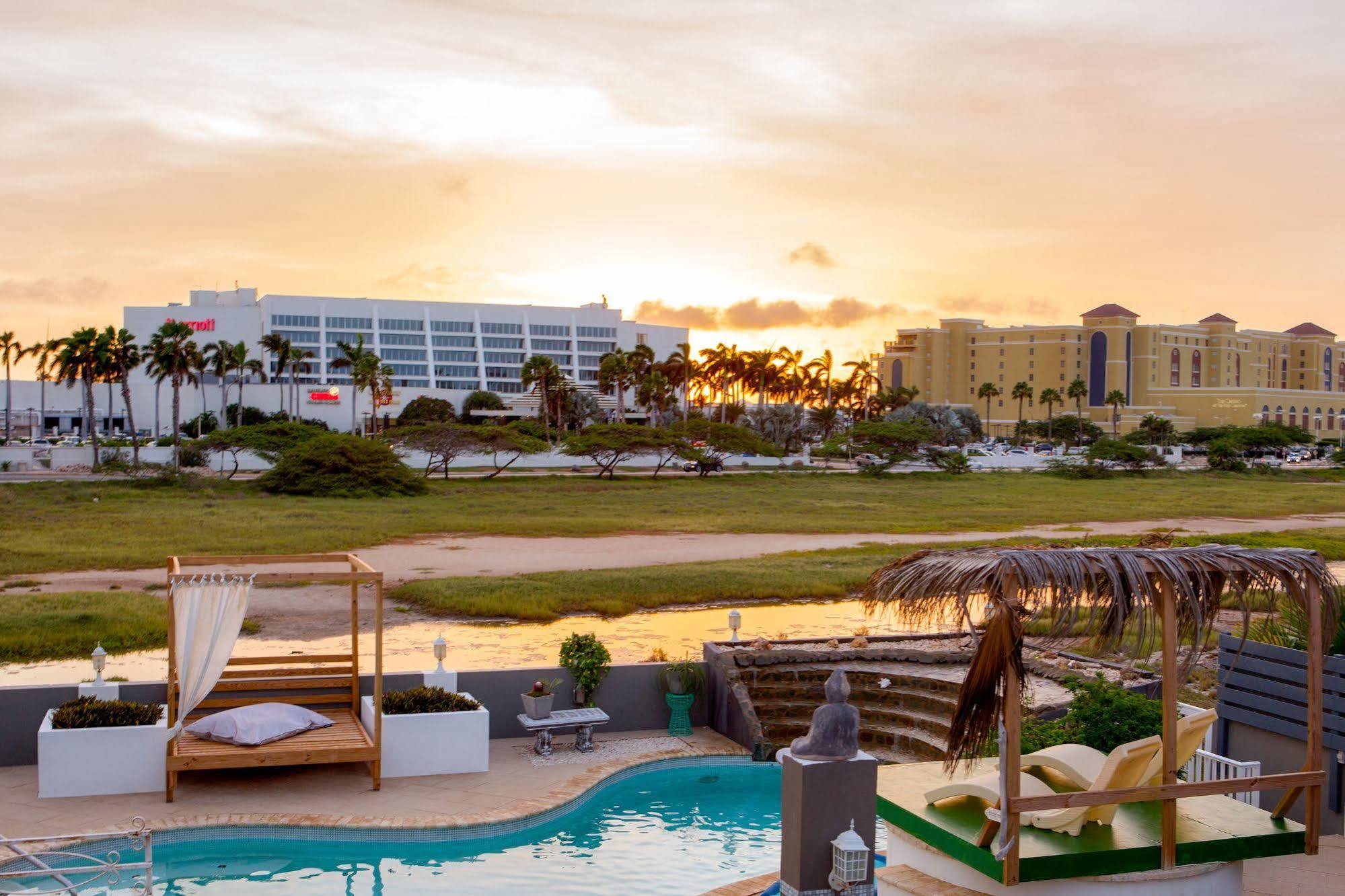Modern Hotel Aruba Noord Exterior photo